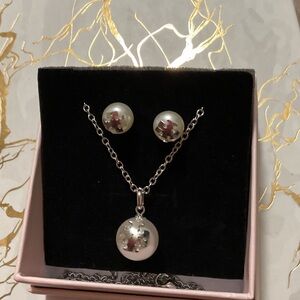 Elegant Silver and White Jewelry Set